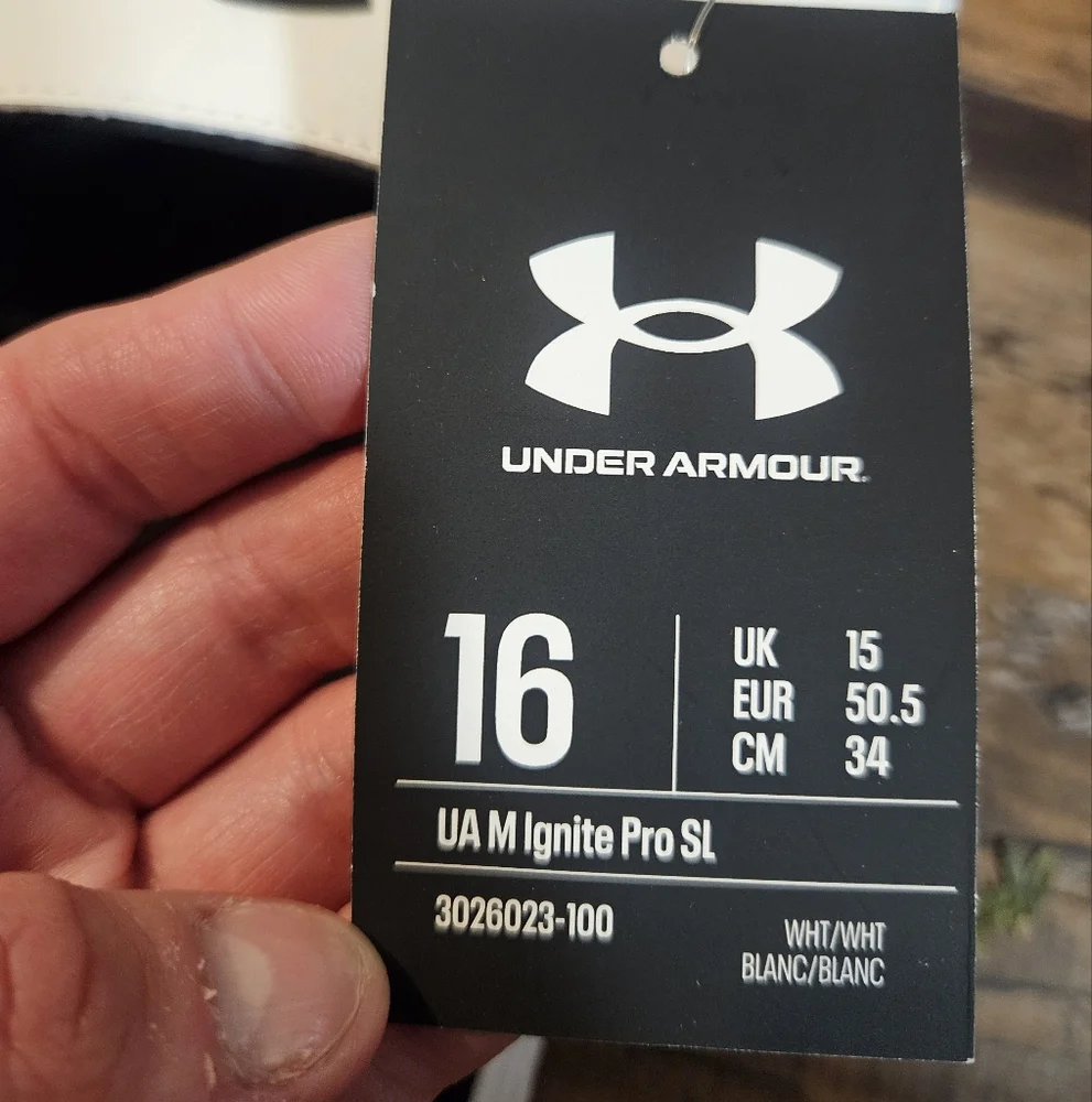 UNDER ARMOUR MEN'S IGNITE PRO SLIDES/SANDALS: WHITE/BLACK: NEW WITH TAGS: SZ 16
